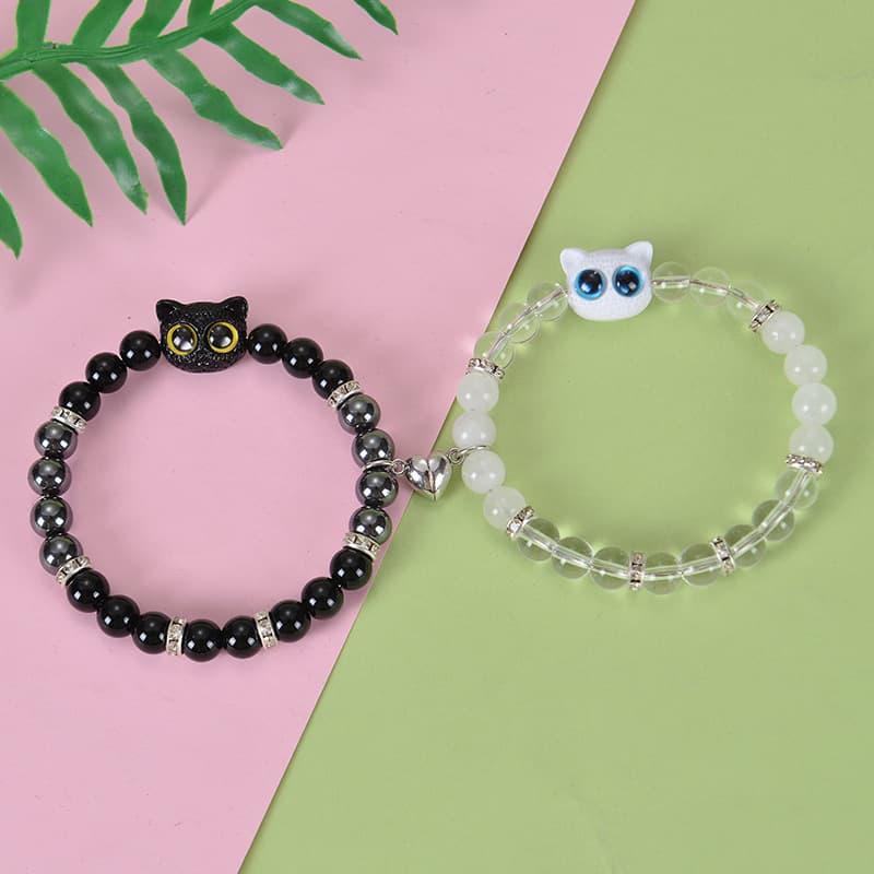 Cute Cat Heart Magnetic Bracelet Resin Lovely Cat Charm Bracelet Obsidian Crystal Bead Jewelry Couple Bracelet