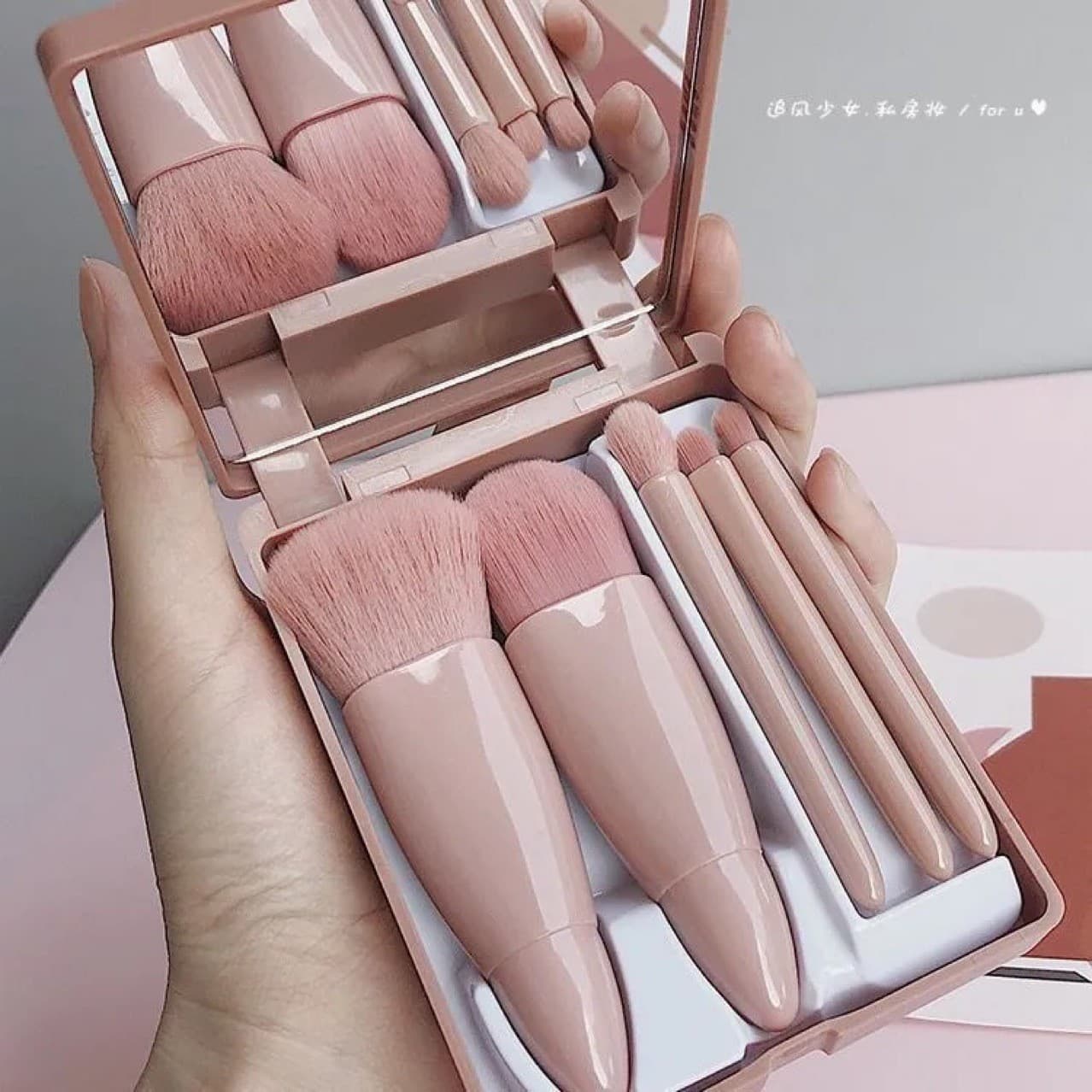 Amazon Hot Selling MAANGE 5-Piece Mini Makeup Brush Set Full Set Wholesale with Mirror Brush