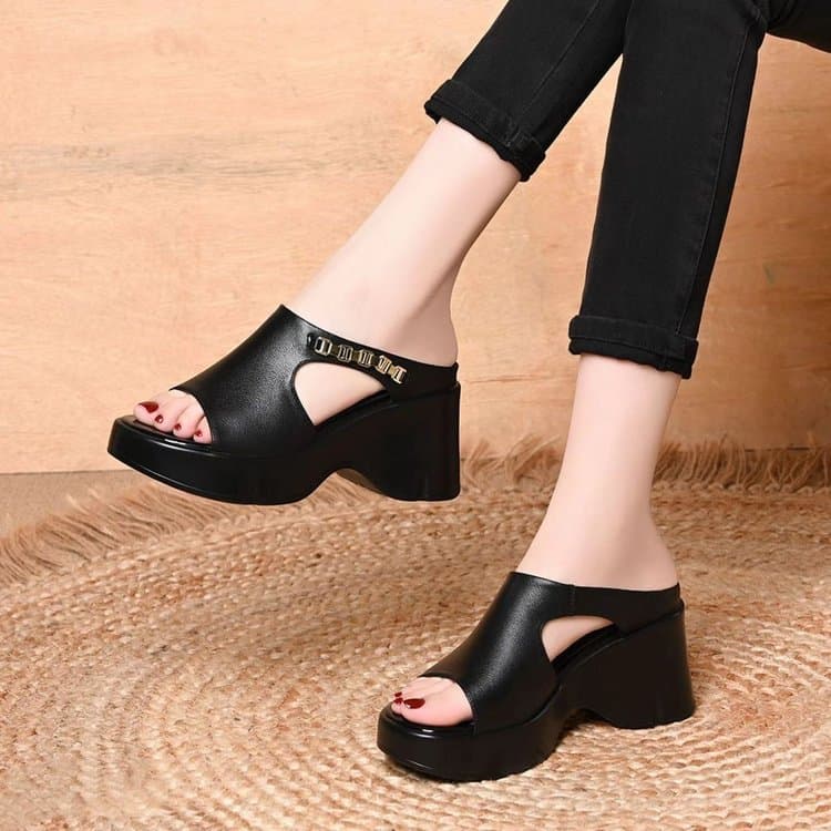 Cross-border platform slippers for women 2026 summer new open-toe fish mouth sandals for outer wear fashionable and stylish for women
