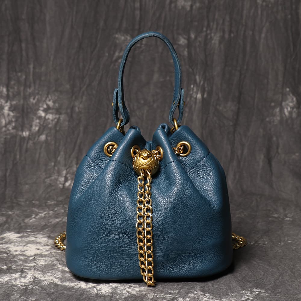 New Handmade Top-Grain Leather Cosmetic Bag, Fashion Casual Versatile Genuine Leather Bucket Bag, High-Quality Soft Leather Chain Bag
