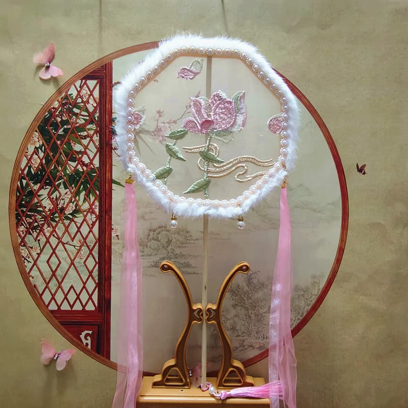 Winter Fluffy Round Fan, New Style Furry Long-Handled Round Fan, Hanfu Costume Photo Prop