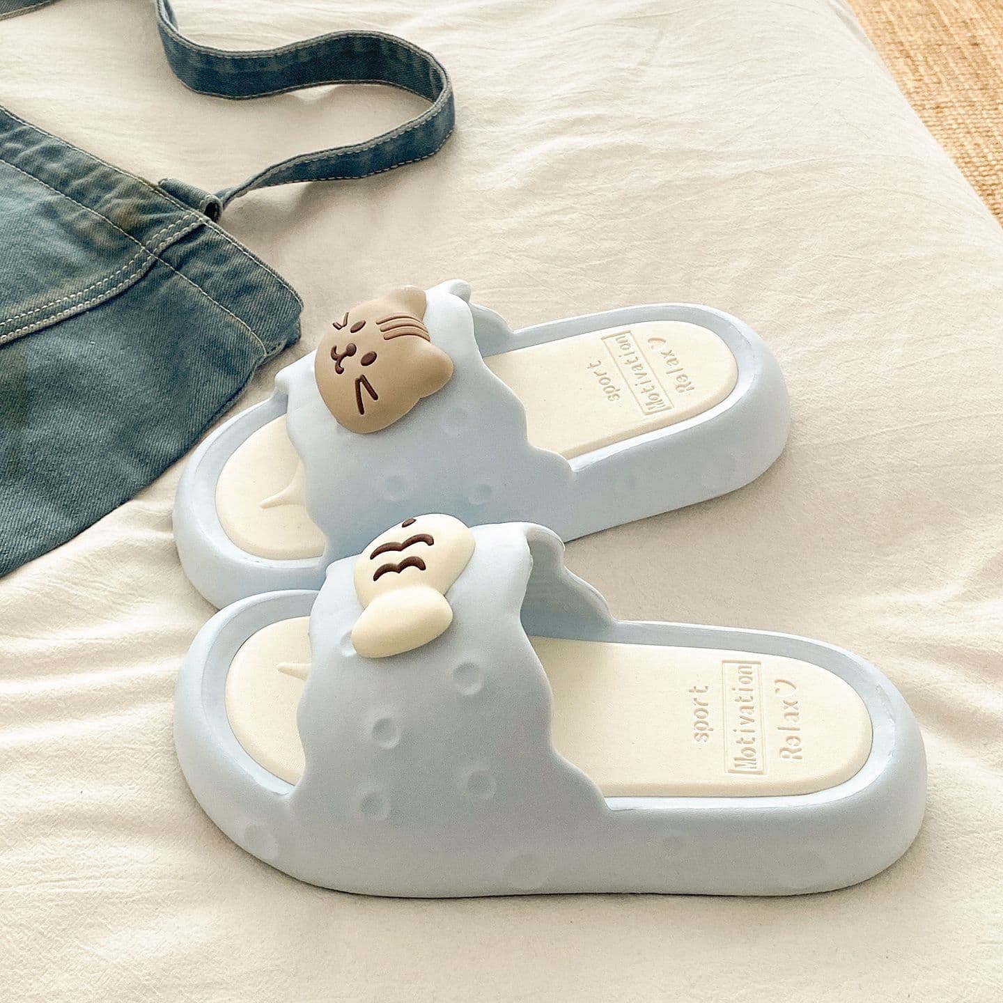 Women's Summer Thick-Soled Slippers for Home Leisure, Indoor Non-Slip Kitten Couple Bathroom Shower Slippers for Women
