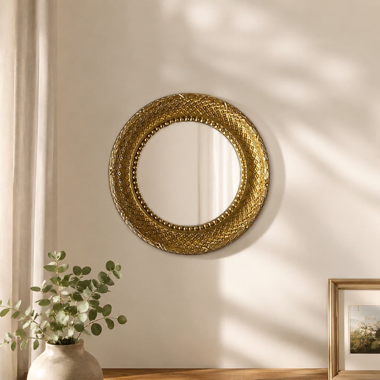 European-style gold resin decorative round mirror for entryway photo wall, bedroom French frame, gold carved desktop decoration