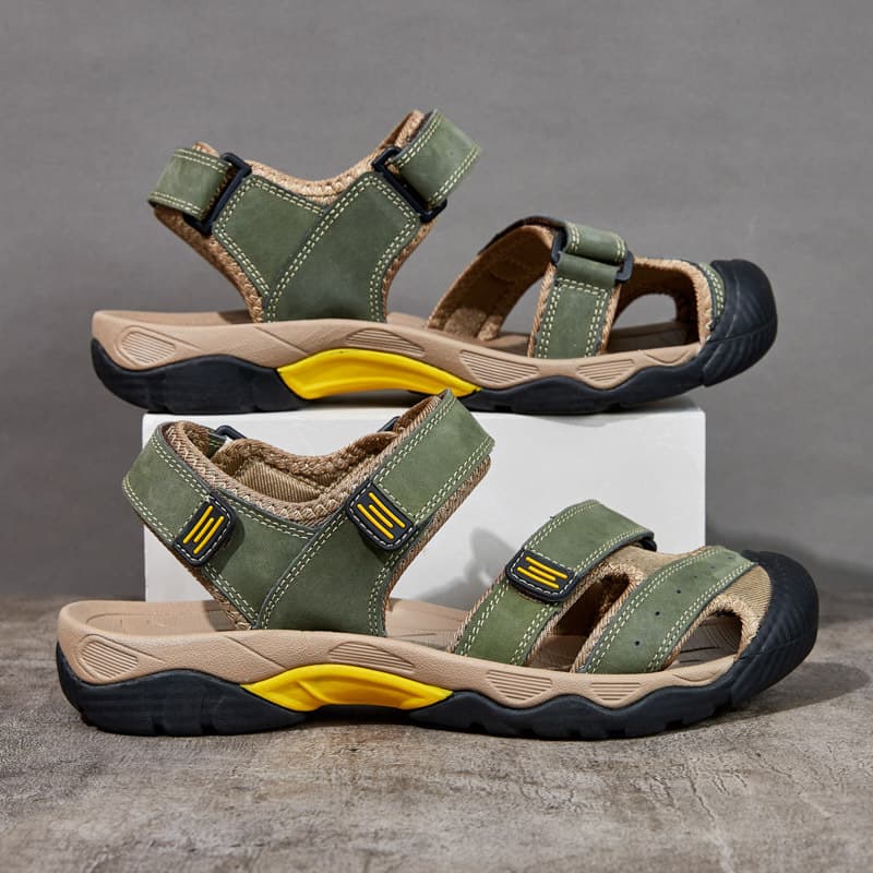 2026 Summer Baotou Sandals Men's Genuine Leather Casual Sports Sandals Large Size Non-slip Soft Sole Outdoor Beach Shoes