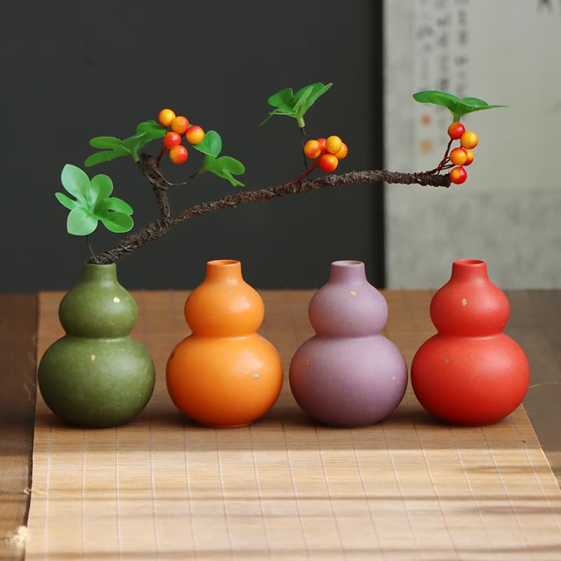 Small Green Mandarin Ceramic Gourd Vase, Small Flower Vase, Mini Tea Room Decoration, Flower Arrangement Vessel, Hydroponic Water Culture