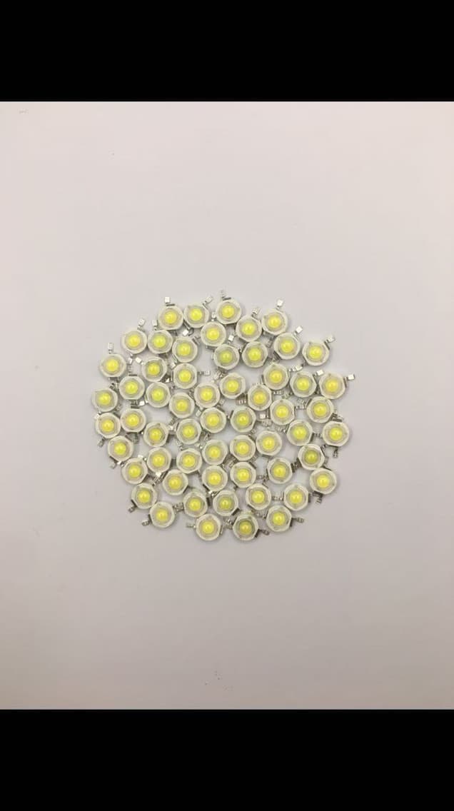 High-power bright large-chip LED beads, e.g., white/warm/warm white/red/green/blue/purple/orange/yellow