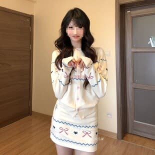 French Vintage White Knit Cardigan and Skirt Set for Women Autumn Fair Isle Style Jacquard Bodycon Short Skirt Two-Piece Set