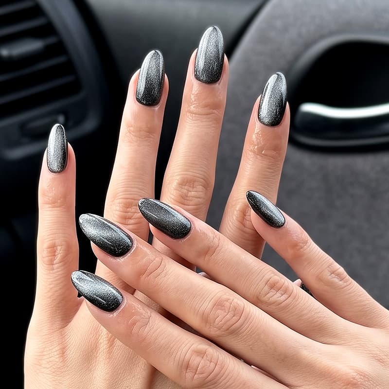 Cool Black Obsidian Manicure, Pure Gray Glass Beads, Wide Light Cat-Eye Nails, Almond Nails, Elegant Lady-Style, Complexion-Enhancing Fake Nails
