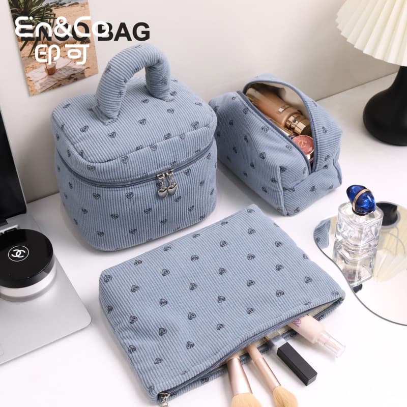Heart cosmetic bag new ins style corduroy cosmetic storage bag portable cosmetic bag large capacity high-end sense