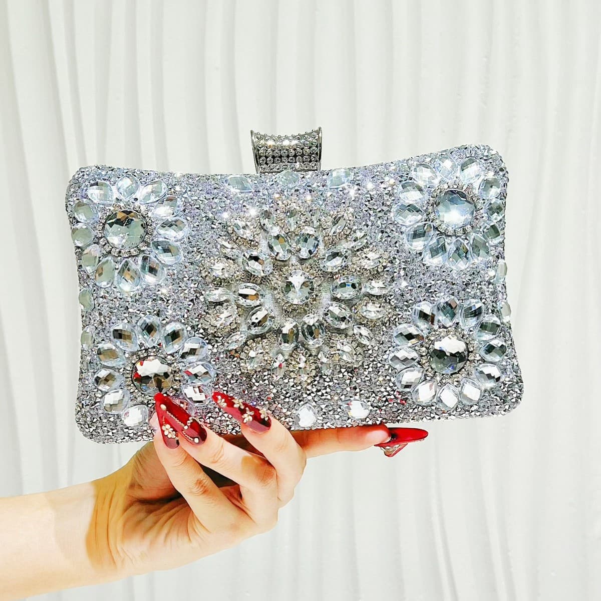 New cross-border celebrity diamond-encrusted evening bag, handbag, women's cheongsam clutch, shoulder crossbody bag, chain clutch