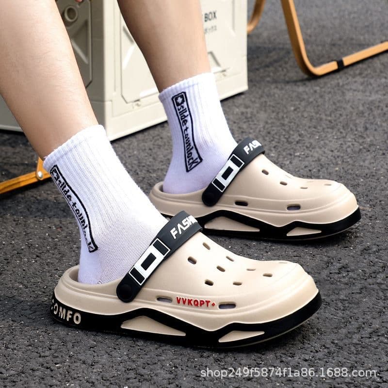 Thick-Soled Clogs for Men Summer Outdoor Fashion Breathable Beach Shoes Driving Closed-Toe Casual Sports Sandals