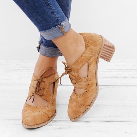 Size 35-43 Large Size European American Wholesale Drop Shipping Chunky Heel High Heel Hollow Burnout Single Shoes Women's Shoes B124
