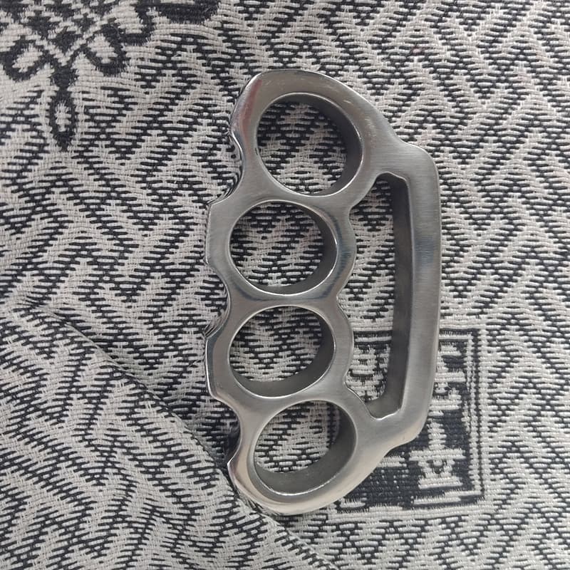 Hand Support Knuckle Duster Four-Finger Gloves Legal Self-Defense Tool Weapon Ring Hand Buckle Anti-Wolf Artifact