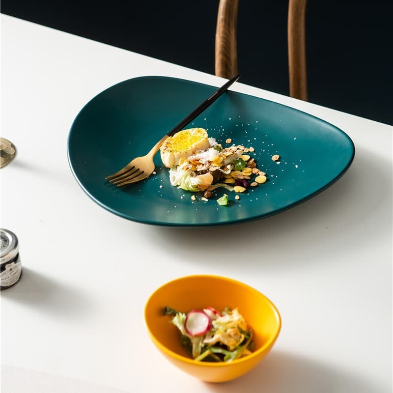 Creative ceramic bowls and plates, household soup bowls, rice bowls, salad bowls, dessert bowls and dishes sets, pasta steak plates and tableware