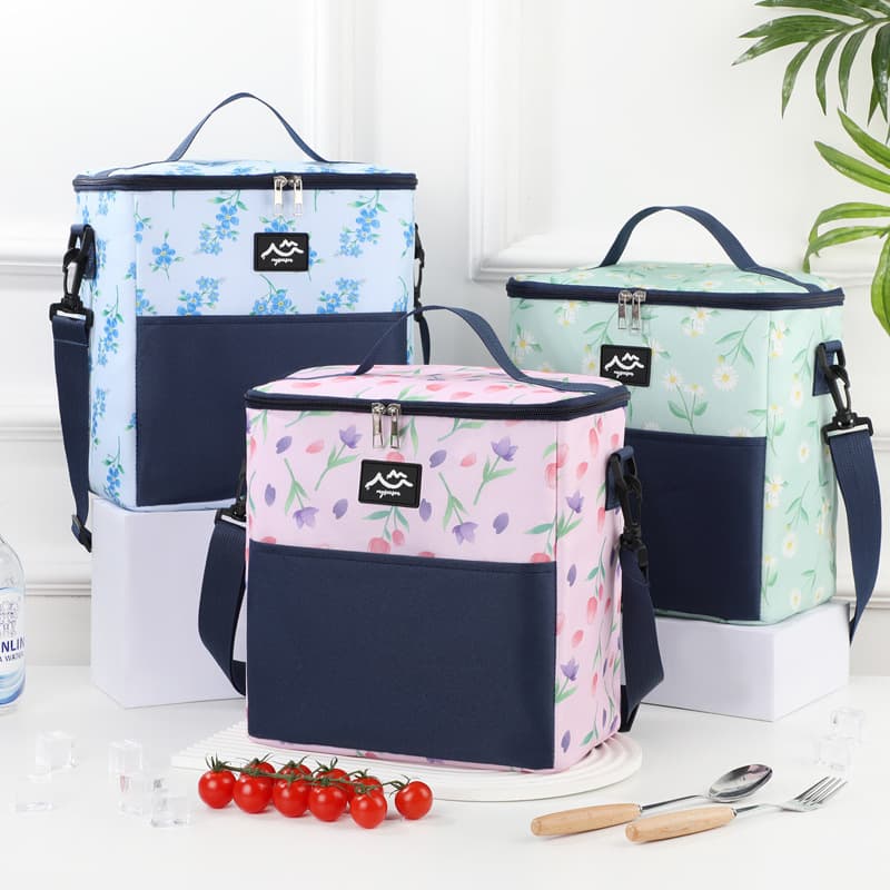 Square Portable Insulated Bag, Large Capacity Lunch Bag, Office Worker Lunch Bag, Aluminum Foil Fresh-Keeping Ice Bag, Handheld Insulated Bag