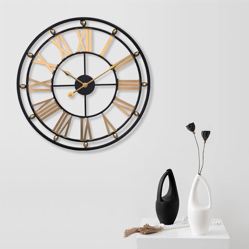 European Style Creative Living Room Iron Art Round Wall Clock Artistic Decoration Restaurant Cafe Silent Roman Wall Clock