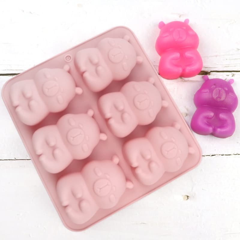 Cross-border 6-Connect Hugging Bear Cake Mold Cold Process Soap Mold Multi-Expression Cartoon Rice Cake Mold Jelly Mold