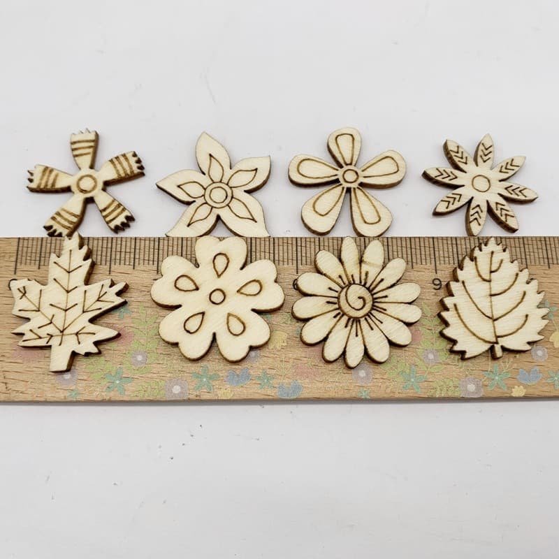 Special Price Wholesale New Natural Wood Color Leaf and Grass Mixed Style Children's DIY Graffiti Educational Toy Small Flower Wood Chips