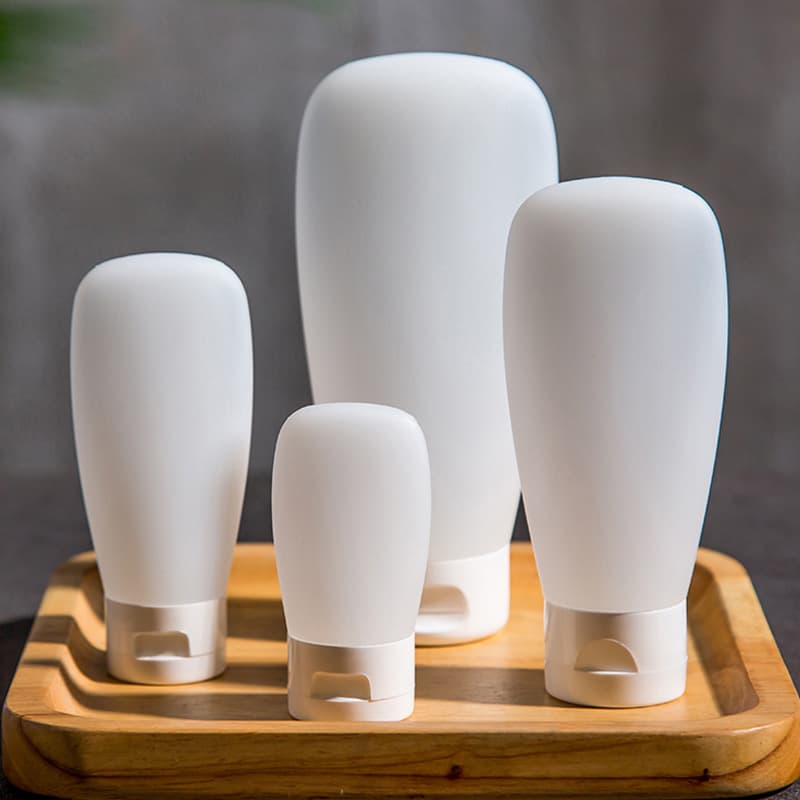 Cosmetics Sample Empty Bottle Set, Shampoo, Body Wash, Squeeze Travel Plastic Refill Bottles, Portable Toilet Cleaner