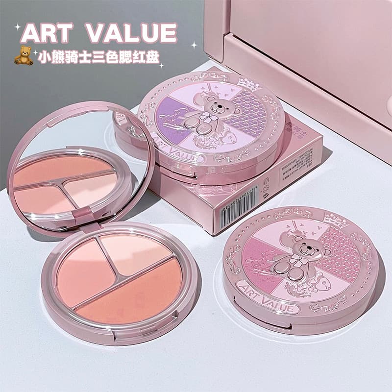 Art Value's new Bear Knight three-color blush palette, rouge palette, makeup, contouring and highlighting all-in-one palette foreign trade