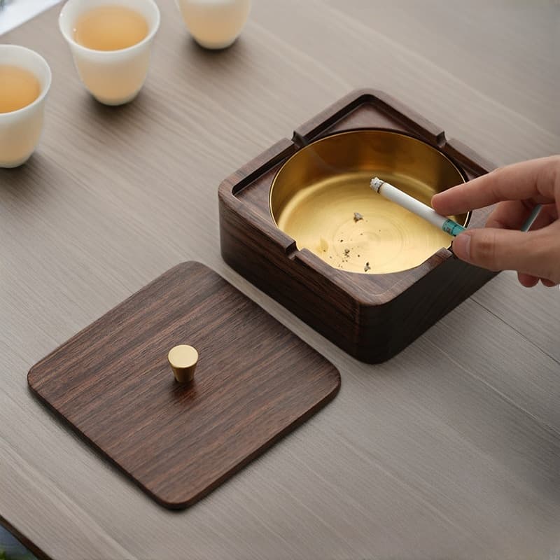 Ebony solid wood high-end Chinese-style ashtray with cover for home living room anti-fly ash creative office high-end ashtray