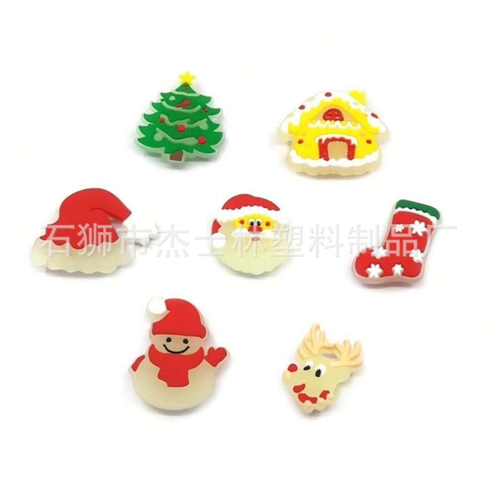 New cross-border hot-selling glow-in-the-dark fluorescent Santa Claus and reindeer series of clogs, shoe flowers, DIY accessories, in stock wholesale.
