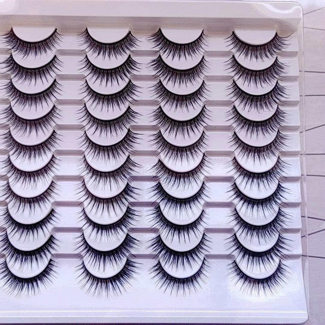 Little Red Book Planting Cartoon Eyelashes Curling Eyelashes False Eyelashes Little Devil Eyelashes 20 Pairs European and American Style Thick Thai Makeup