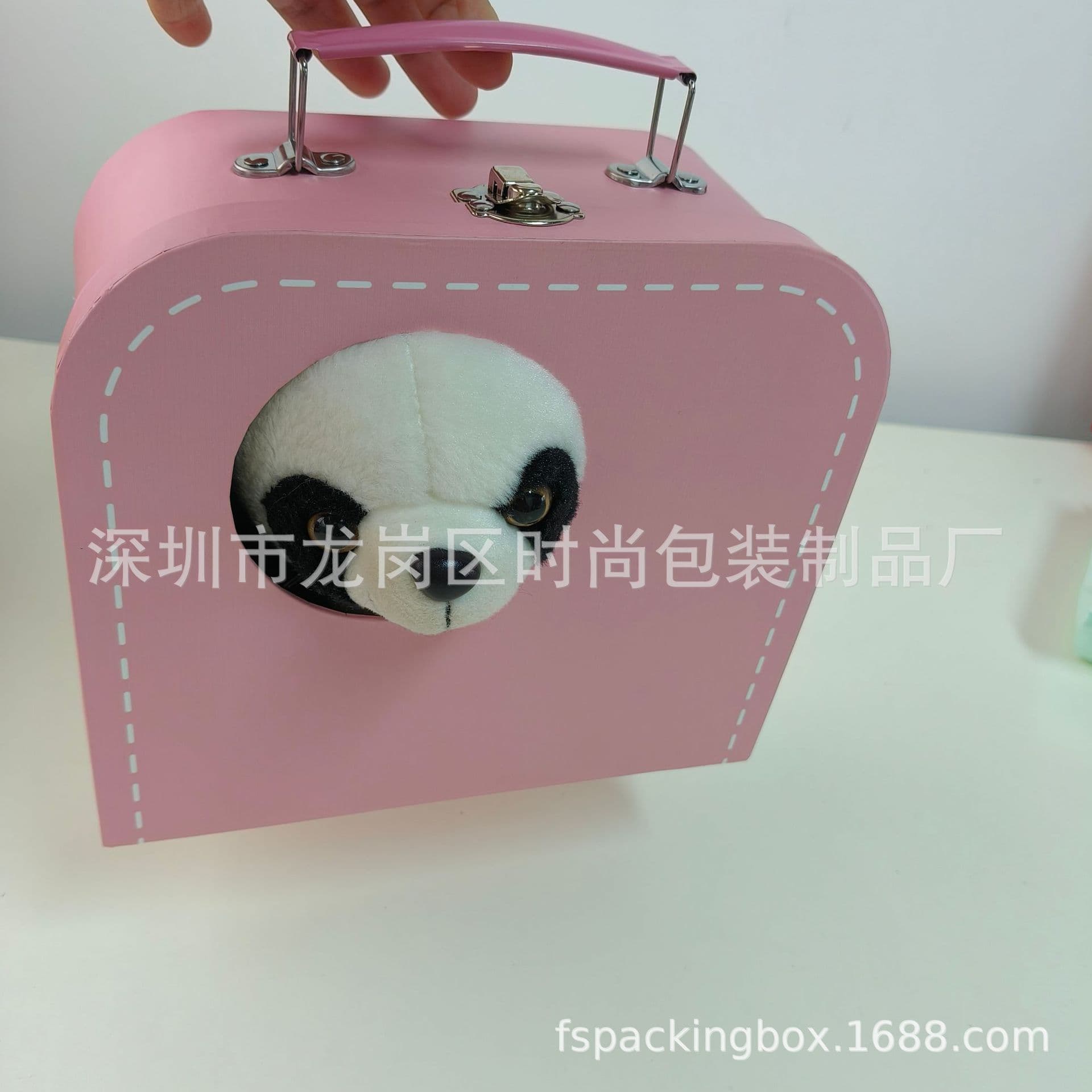 Custom Cutout Cardboard Handbag Box Cute Plush Toy Cardboard Packaging Box Colorful Printing Packaging Carry Box