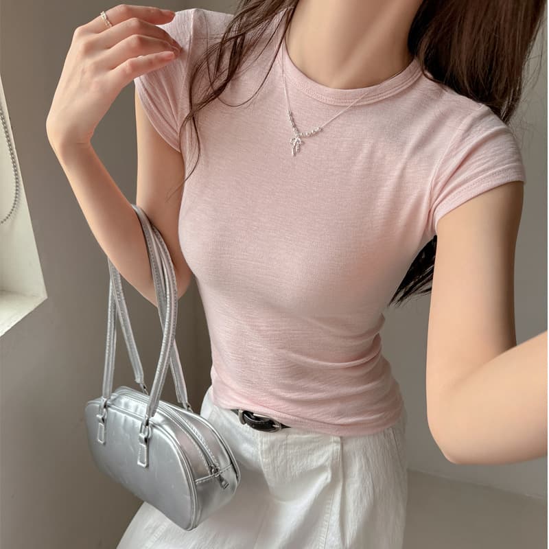 Round Neck Slim Fit Short Sleeve T-Shirt for Summer, High-End Fashionable Style, Korean Version Women's New Top