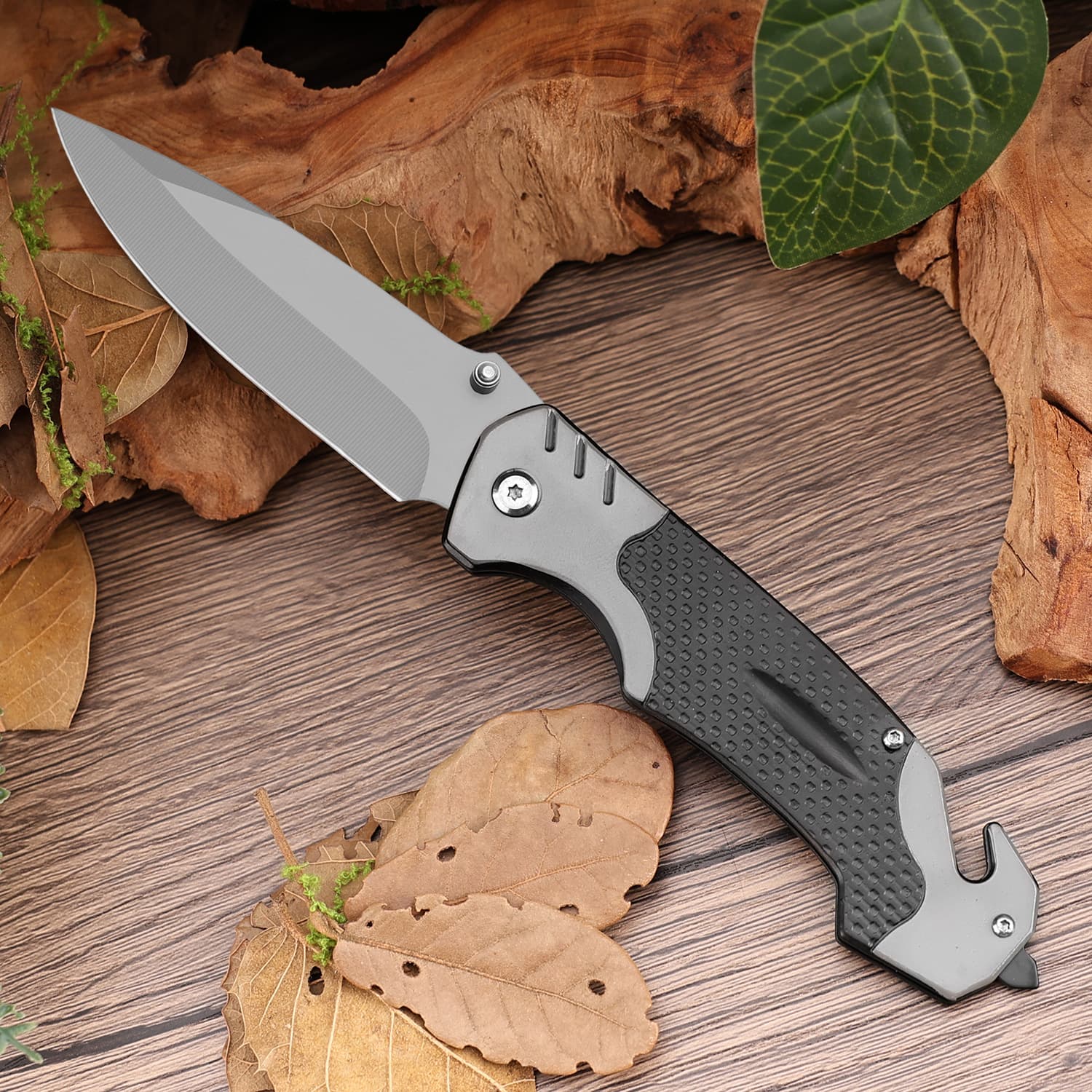 Outdoor Multi-Purpose High Hardness Folding Knife Tactical Survival Camping Pocket Knife Portable Self-Defense Blade