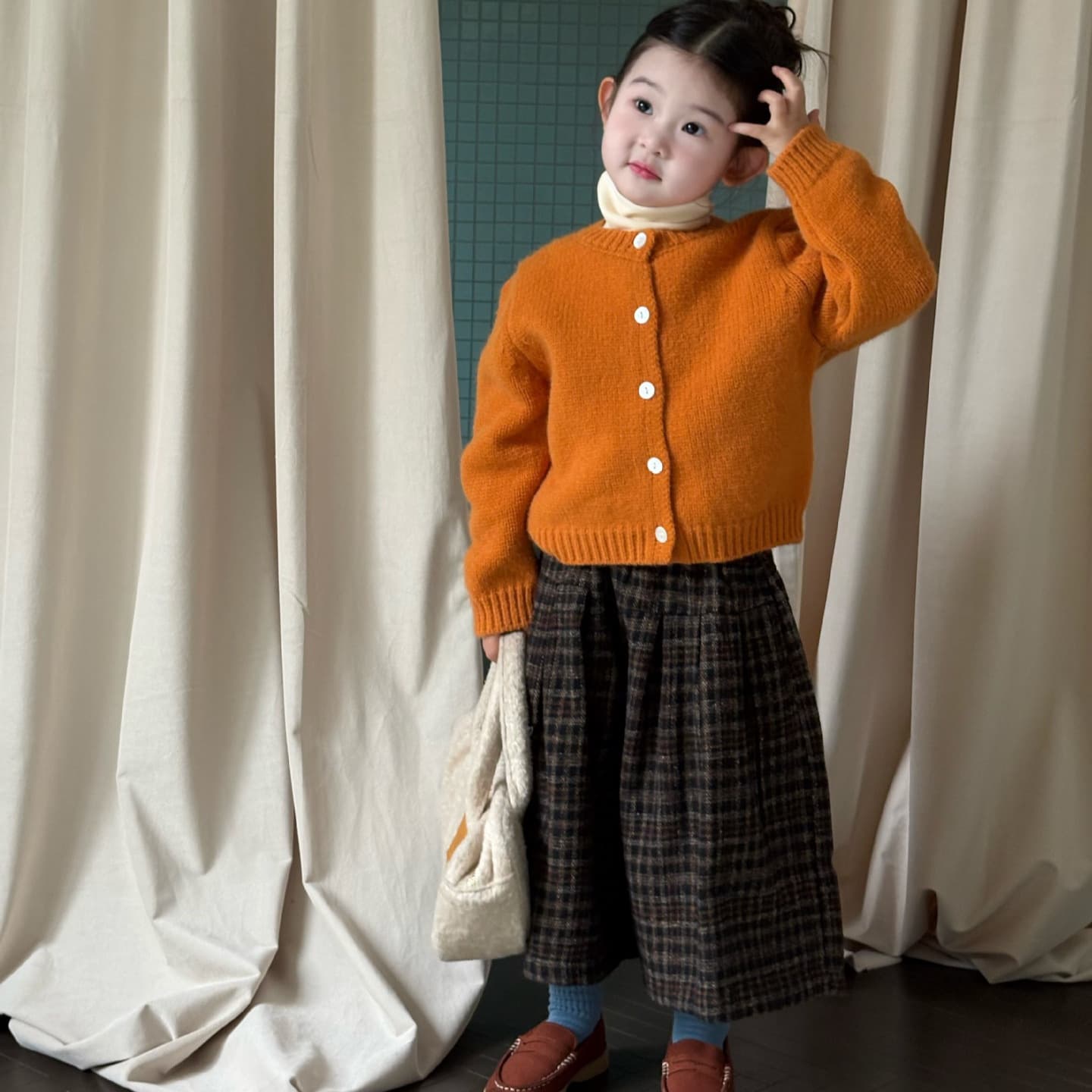 2025 Autumn/Winter New Kids' Wear, Korean Style, Girls' Pumpkin Color Brightening Sweater Cardigan, Chunky Wool Knit Top