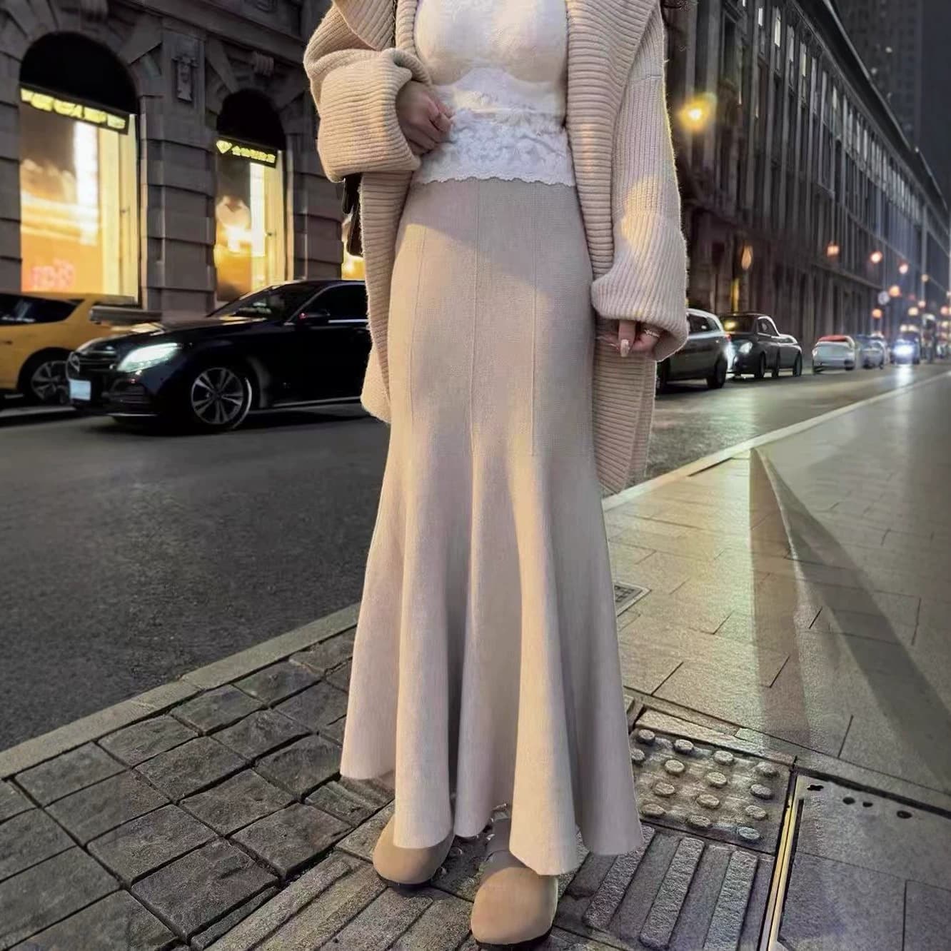 2026 Fall New Arrival High-Waist Fishtail Skirt for Women, Elegant and Soft Knit Skirt, Slim Fit Bodycon Skirt, Trendy