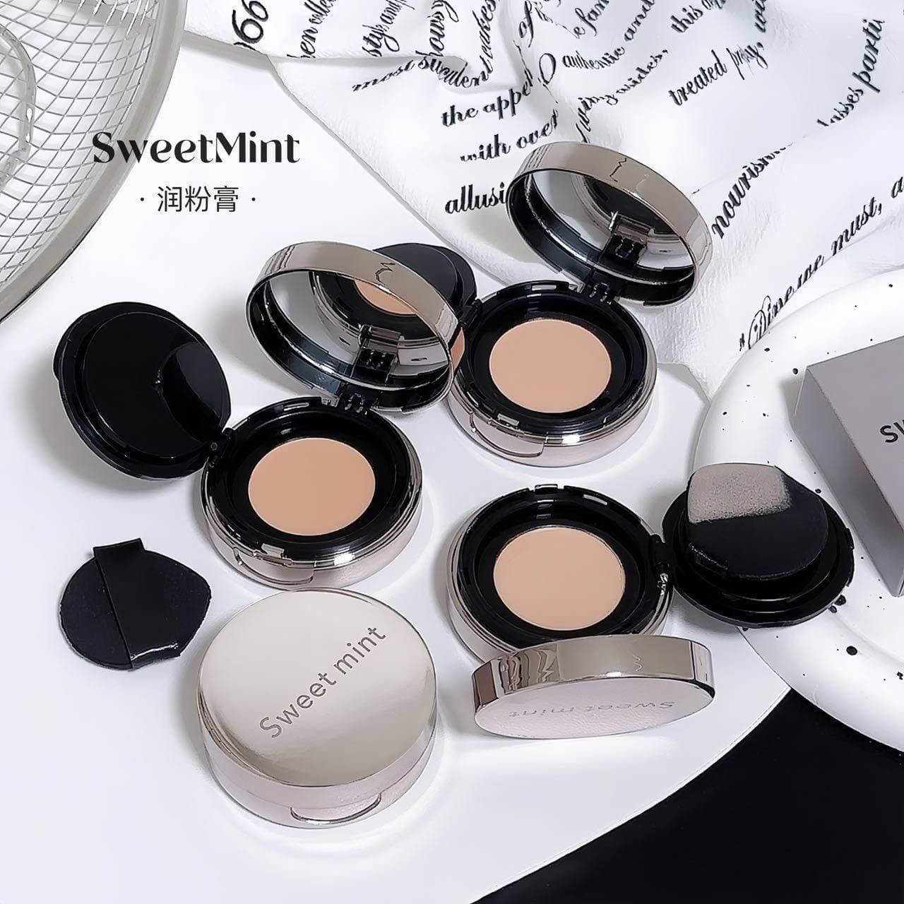 Sweetmint Moisturizing Foundation Cream Brightens and Evens Skin Tone Natural Lightweight Hydrating Concealer Foundation Cream Nude Cushion