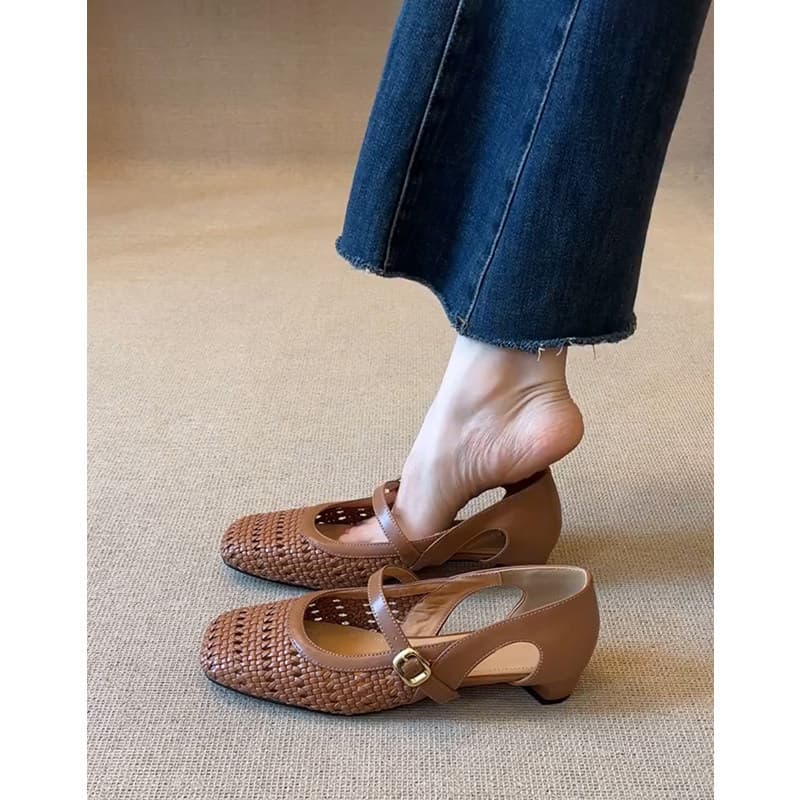 Soft Sheepskin Genuine Leather Square-Toe Woven Cut-Out Strap Mary Jane Shoes for Women, Versatile Shallow-Mouthed Flats, Closed-Toe Sandals