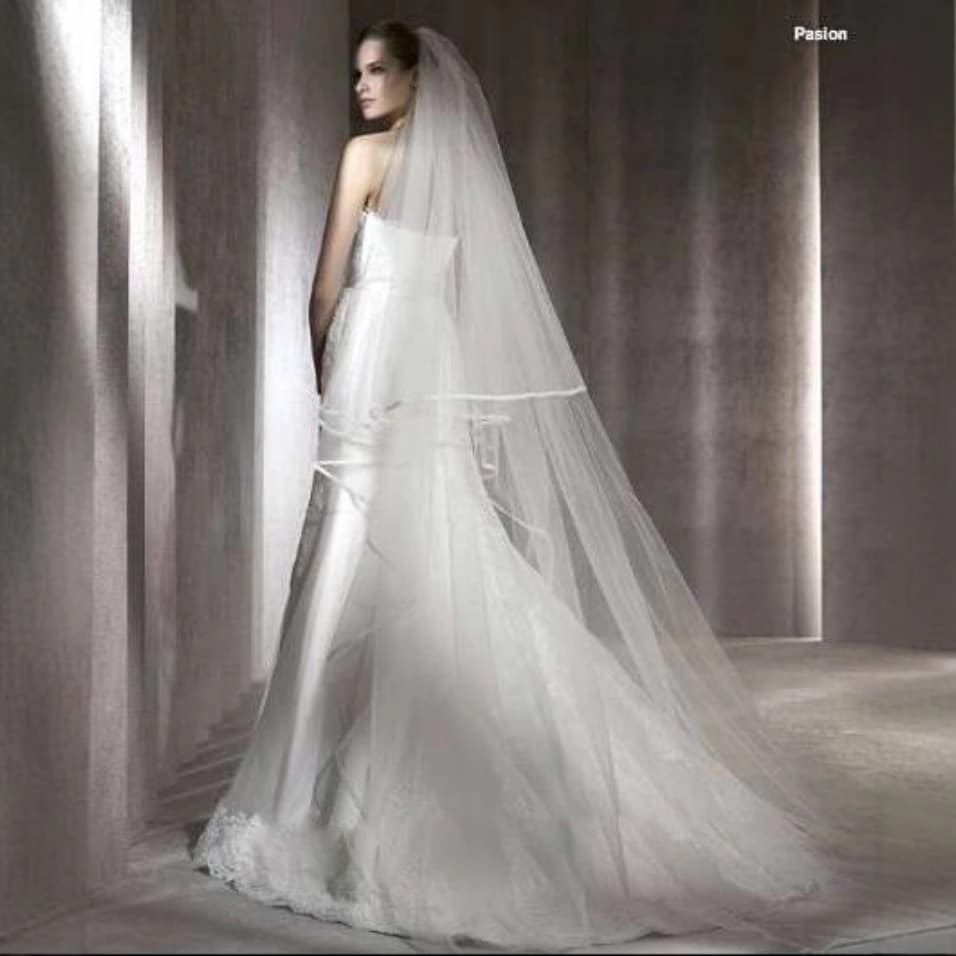 Wedding veil, double-layered satin ribbon-trimmed long train, 3-meter long, simple veil for photography.