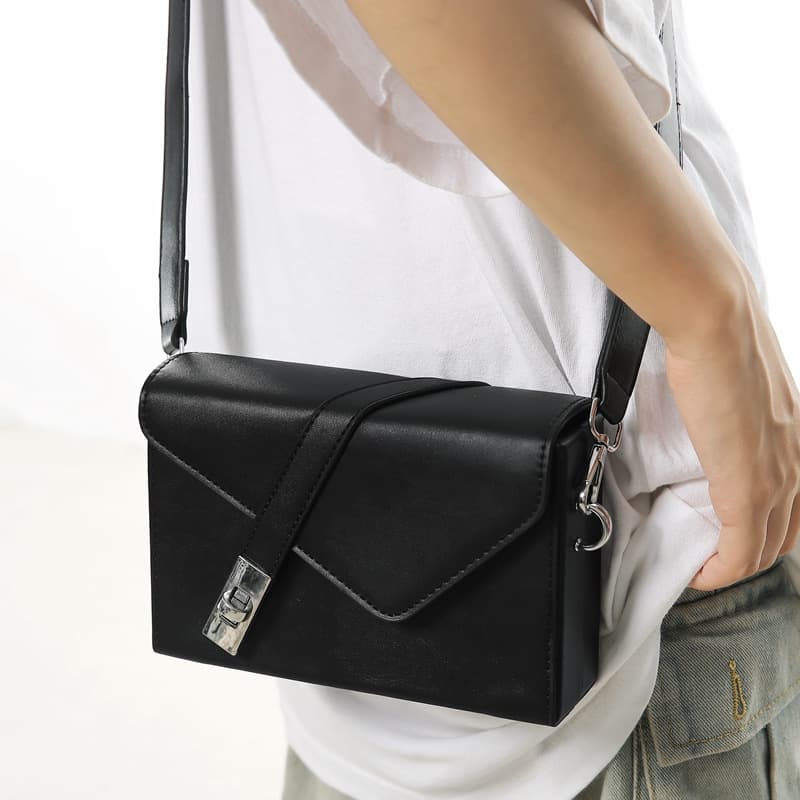 Premium Men's Crossbody Bag New Trendy Brand Versatile Leather Black Shoulder Bag Unisex Hard Shell Bag Box Crossbody Bag
