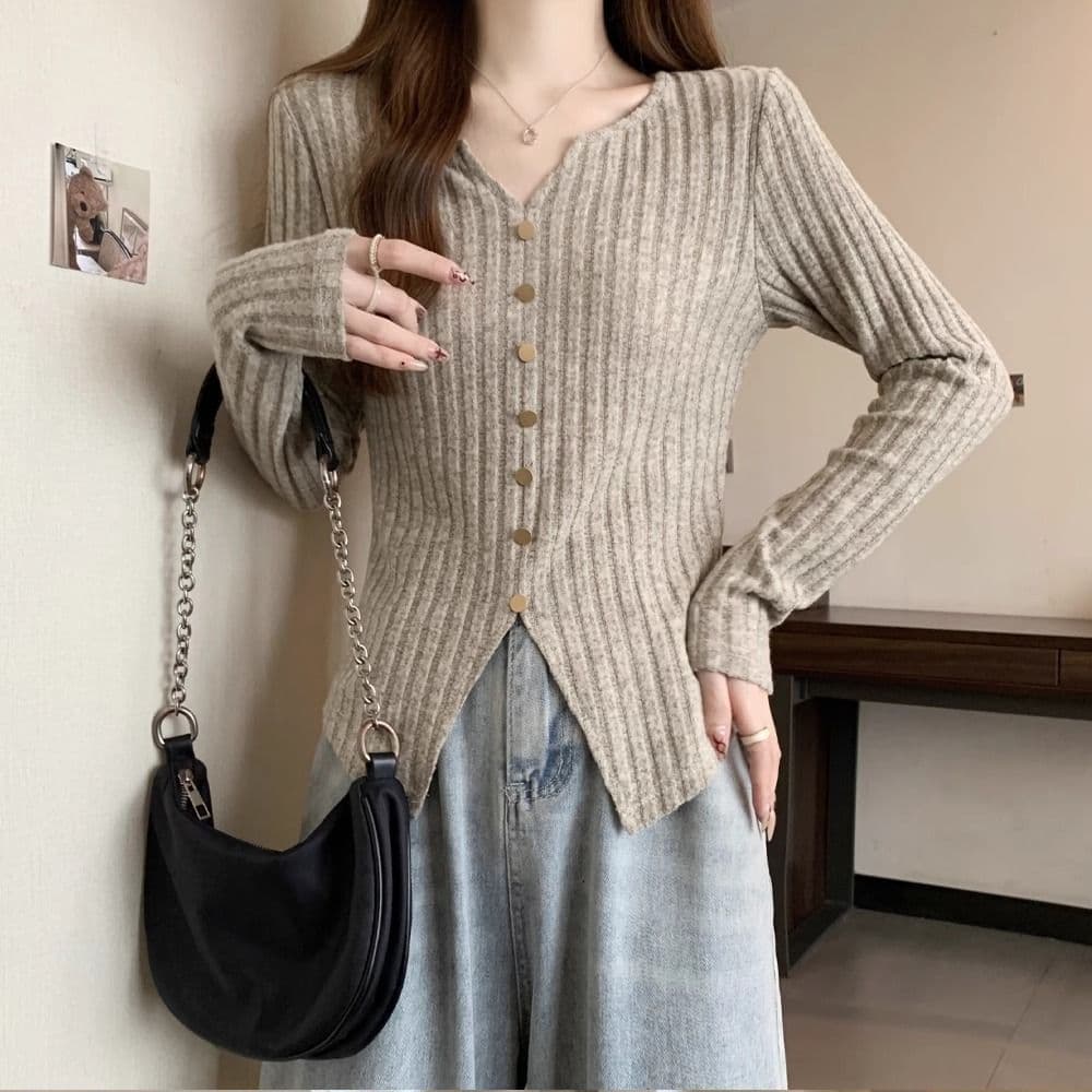 Plus-Size Design V-Neck Knit Base Layer Women Autumn Curvy mm Korean Style Temperament Versatile Slim-Fit Inner Wear T-Shirt Top