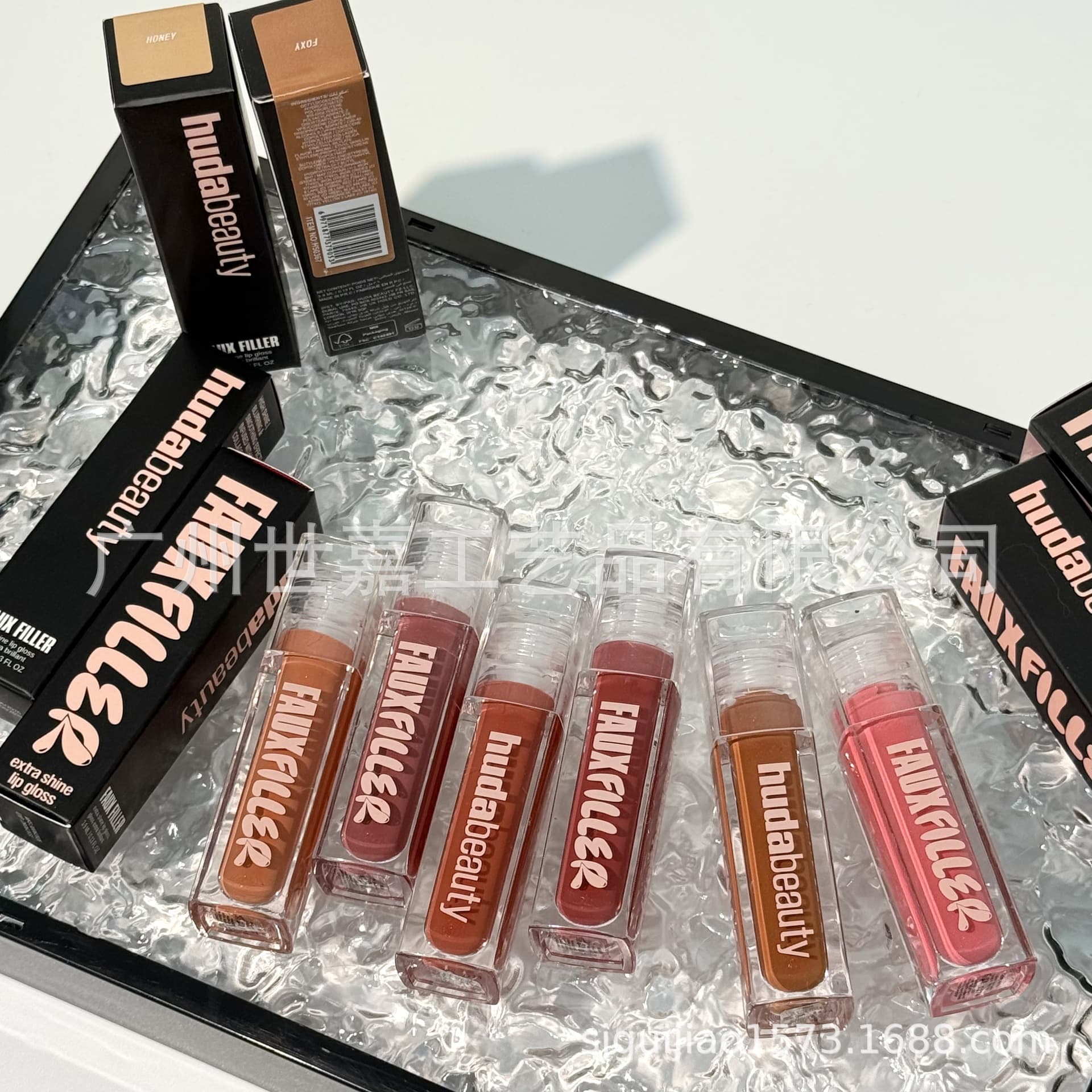 Huda Beauty Lip Gloss Lip Gloss Lip Gloss 3.9ml Huda Beauty Mirror High Shine Moisturizing HONEY/COCO