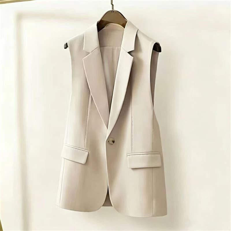 Back slit off-white women's vest, spring/fall new Korean-style design, sleeveless outerwear for petite figures