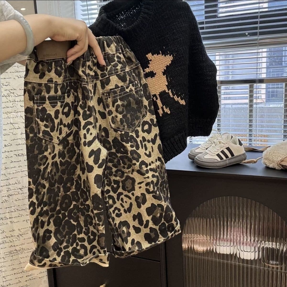 Girls and boys leopard print pants autumn 2025 new loose baby style children's trousers straight pants Korean style cotton
