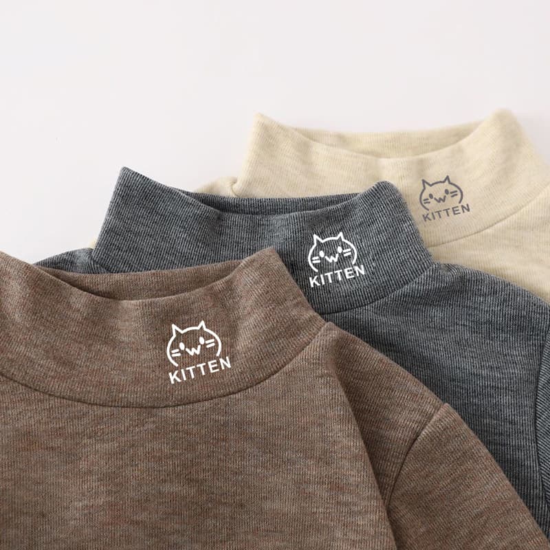 Children's woolen undershirt, autumn and winter, cartoon print, new style, boys' and girls' student half-high collar top, trendy for medium and large children.