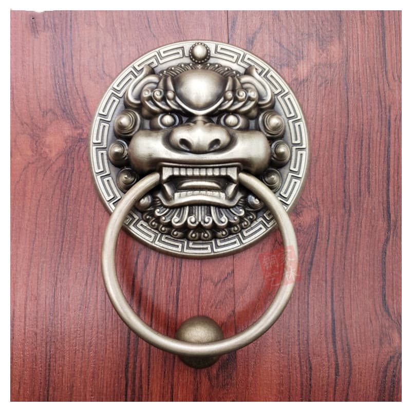Antique door knocker decoration old door household lion head door handle large handle double door bronze animal head handle