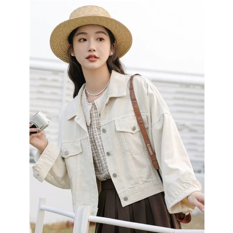 Off-White Short Jacket for Women Early Fall 2025 New Trendy Denim Top for Petite Figures Vintage Lapel Jacket