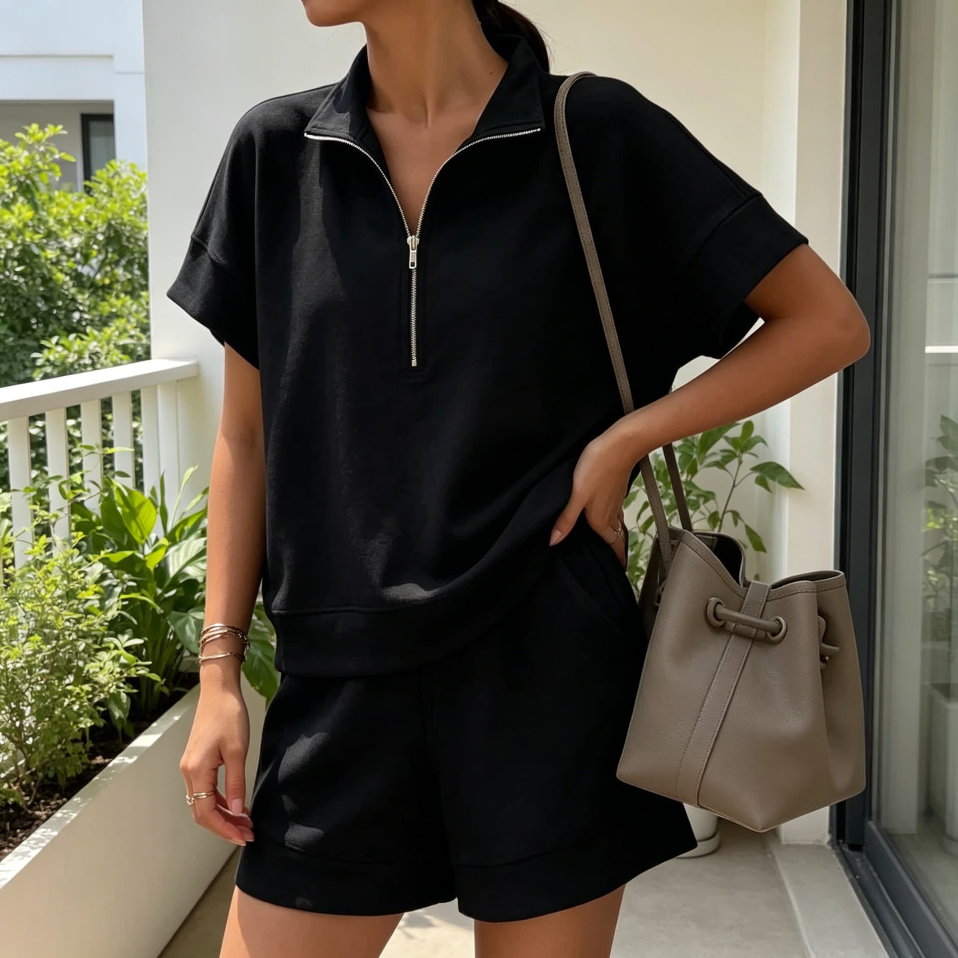 2026 Cross-border Summer Long Sleeve Shorts Sweatshirt Set Solid Color 2-Piece Old Money Style Premium Look In Stock Fast Shipping