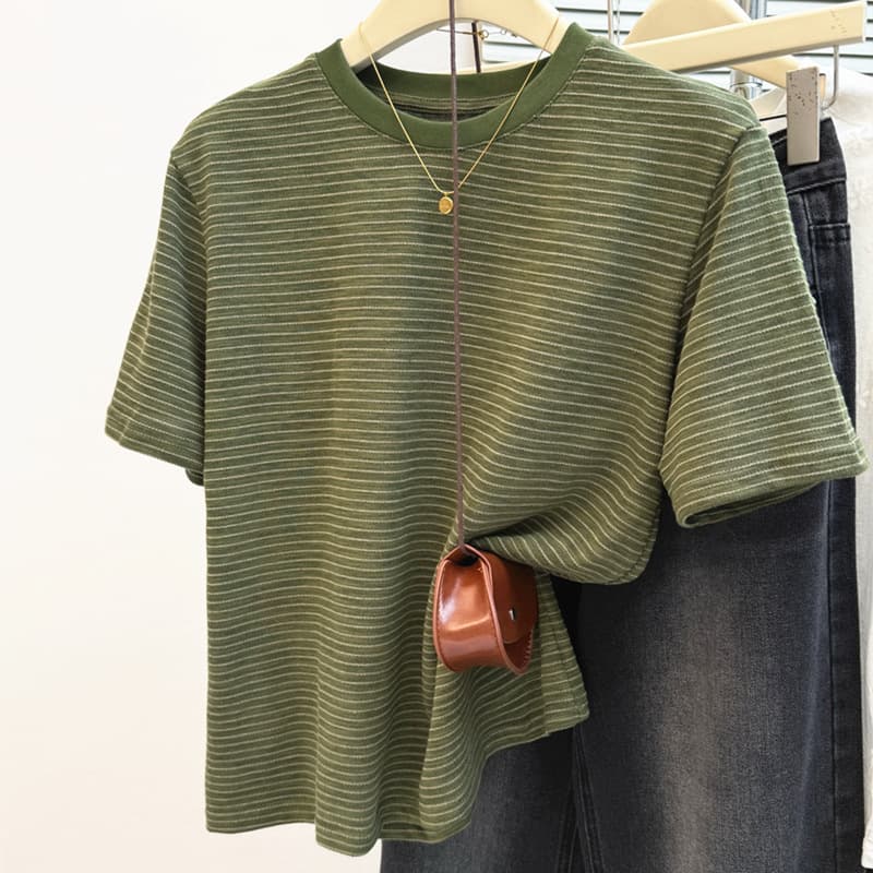 Japanese Women's Round Neck Striped Short Sleeve T-Shirt, New Summer Loose Artistic Casual Versatile Half Sleeve Top