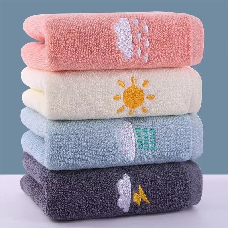 Pure cotton children's towels wholesale for home, school, and kindergarten, cute embroidered soft absorbent A-class small towels.