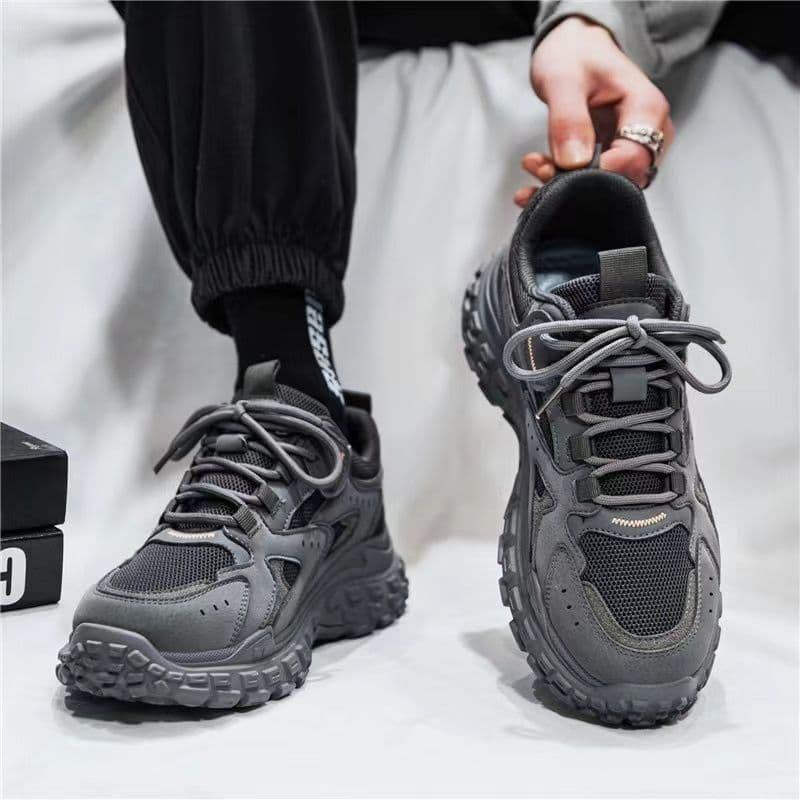 Men's Safety Shoes Spring New Breathable Work Shoes Anti-slip Wear-resistant Sports Shoes Dad Trendy Shoes