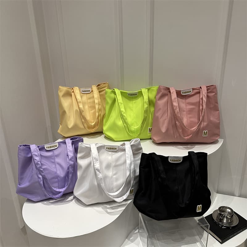 2025 New Casual Large Capacity Bag for Women Spring Fashion Shoulder Bag Simple Versatile Canvas Tote Bag for College