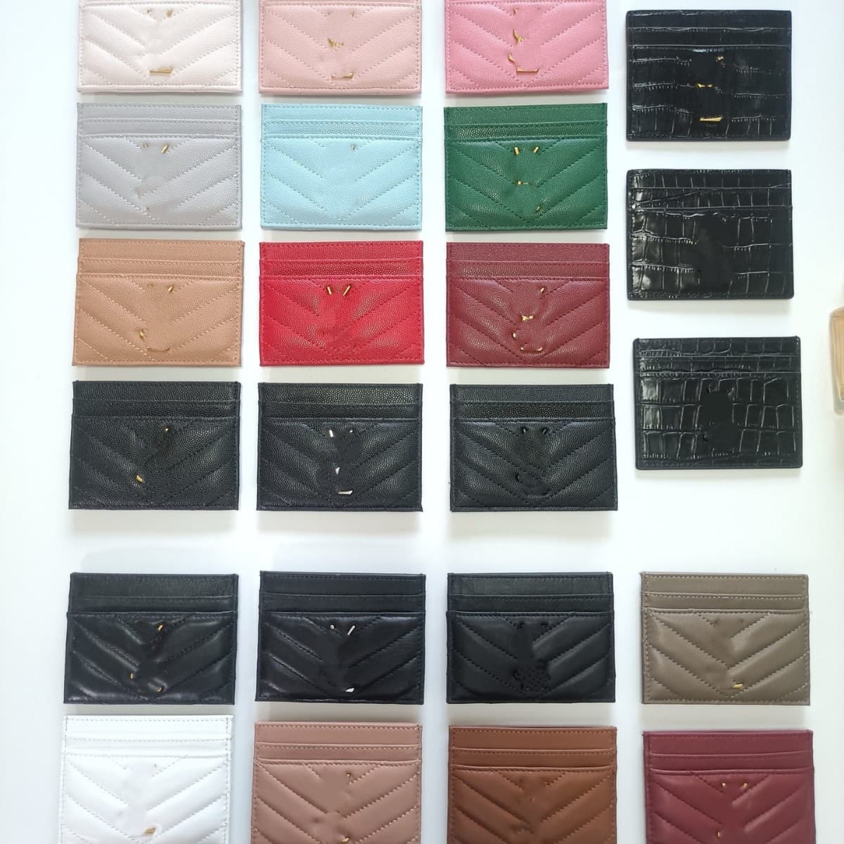 2025 classic card holder discount women's new large-capacity leather wallet card holder card slot caviar coin short style