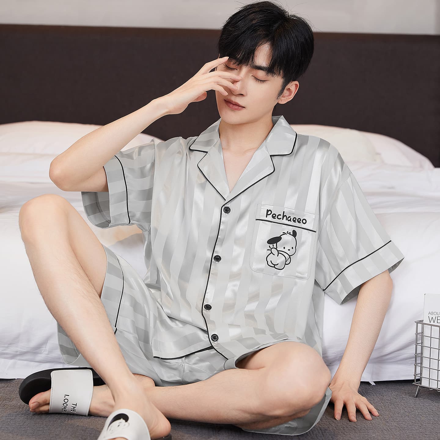 Men's Pajamas Summer Ice Silk 2026 New Short-Sleeved Spring & Fall Thin Large Size Youth Home Wear Set